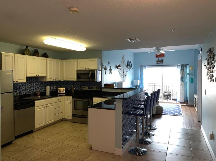 Gulf Coast Gold Private Condo - 2Bed, 2Bath, Sleep 6, Across Street From Beach, Balcony Views Of Sunsets, Beach & Gulf, Pool, Gym St. Pete Beach Eksteriør bilde